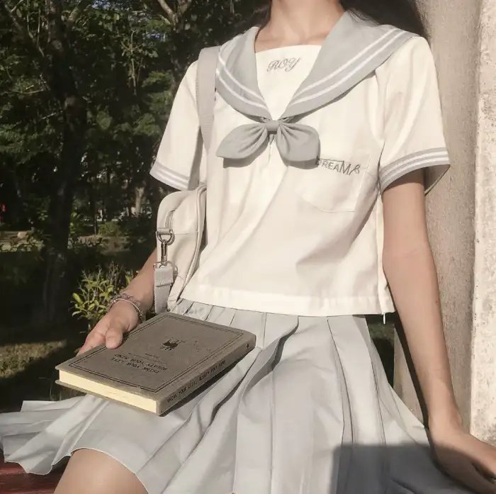 废弃采石场